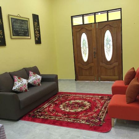Homestay Talina Kuala Terengganu Eksteriør billede