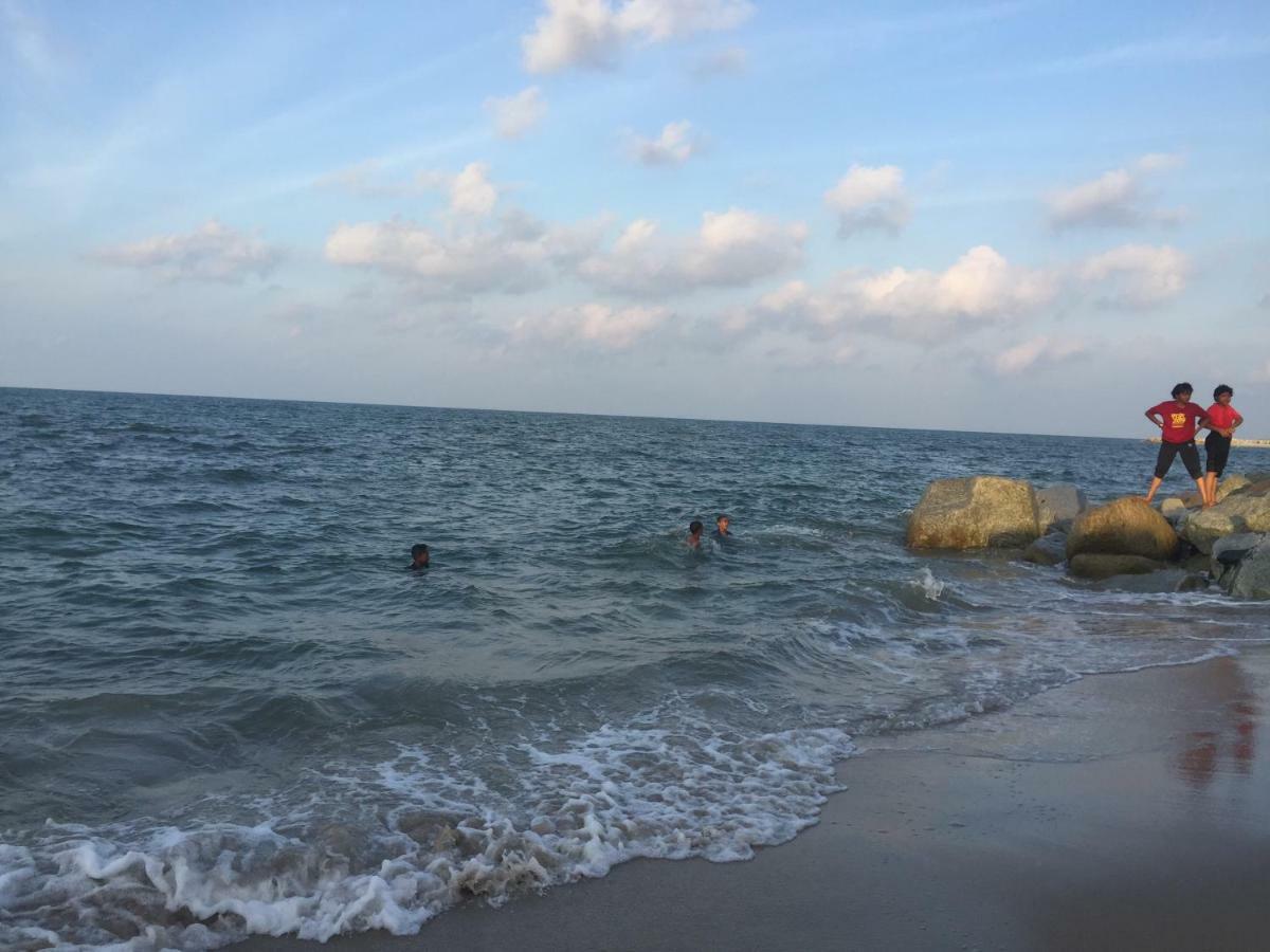 Homestay Talina Kuala Terengganu Eksteriør billede